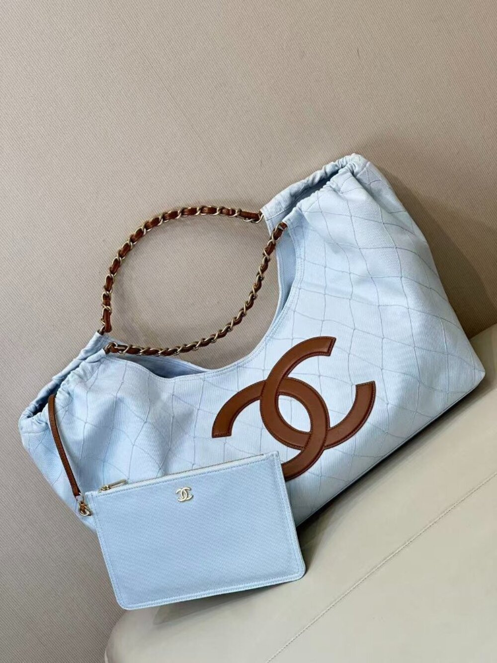Classic CHANEL   bag: A Stylish and Versatile Choice for Elegance